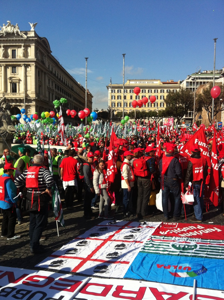 #Pubblico6Tu - Roma 8 Novembre: pi di 100.000 in piazza